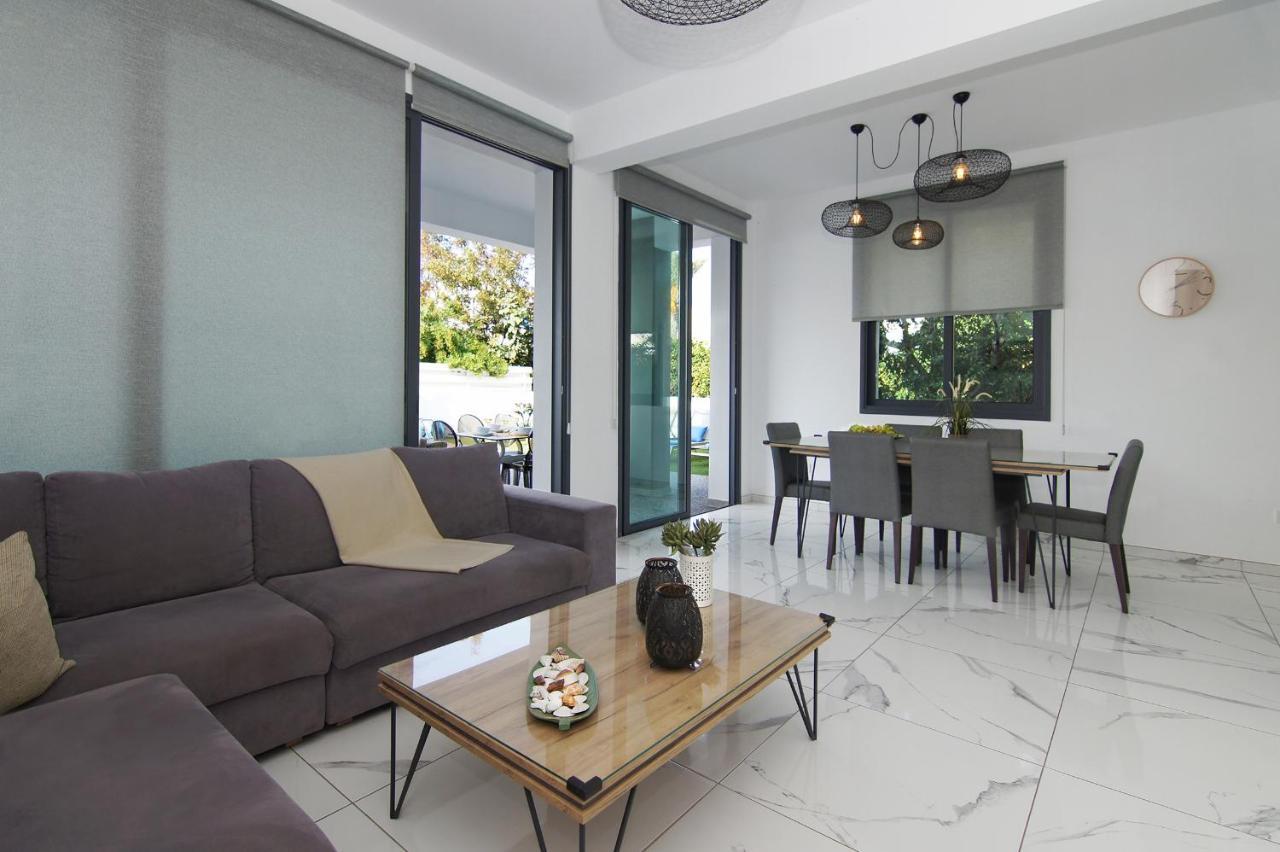Villa Maritime Protaras Exterior photo